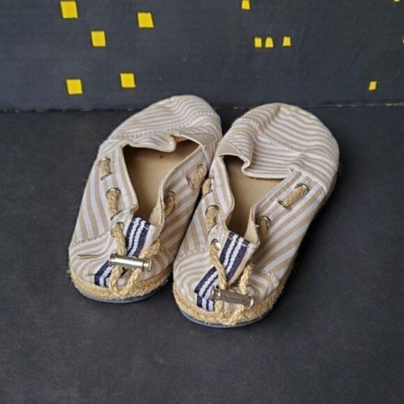 Nautica Striped Slip Ons - Picture 3 of 7